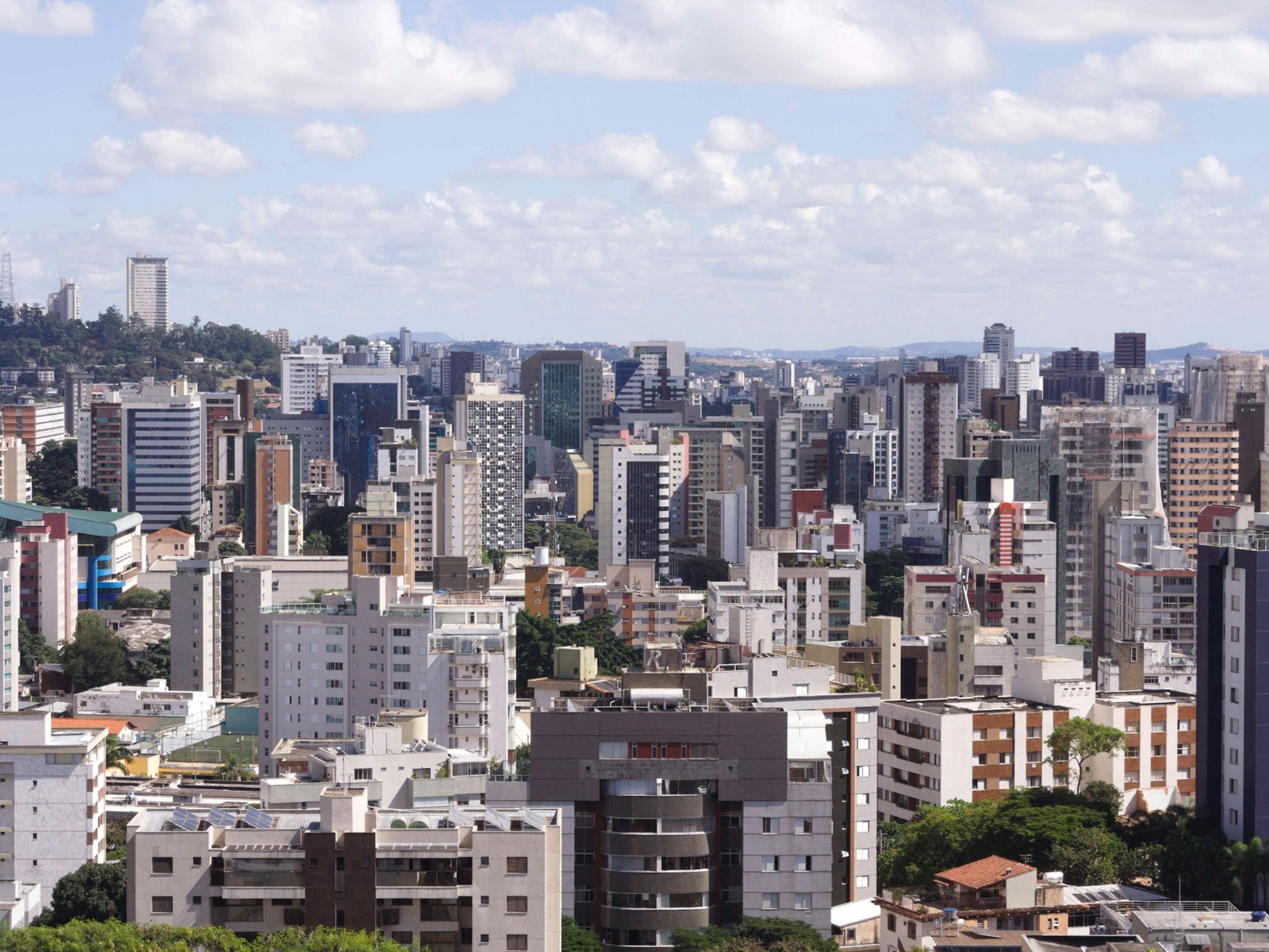 Vista panorâmica dos edifícios de Belo Horizonte