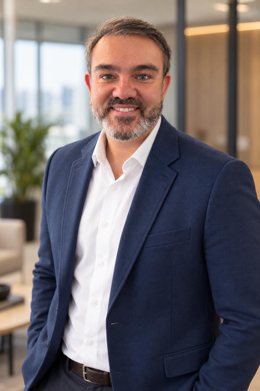 Nicholas Meira